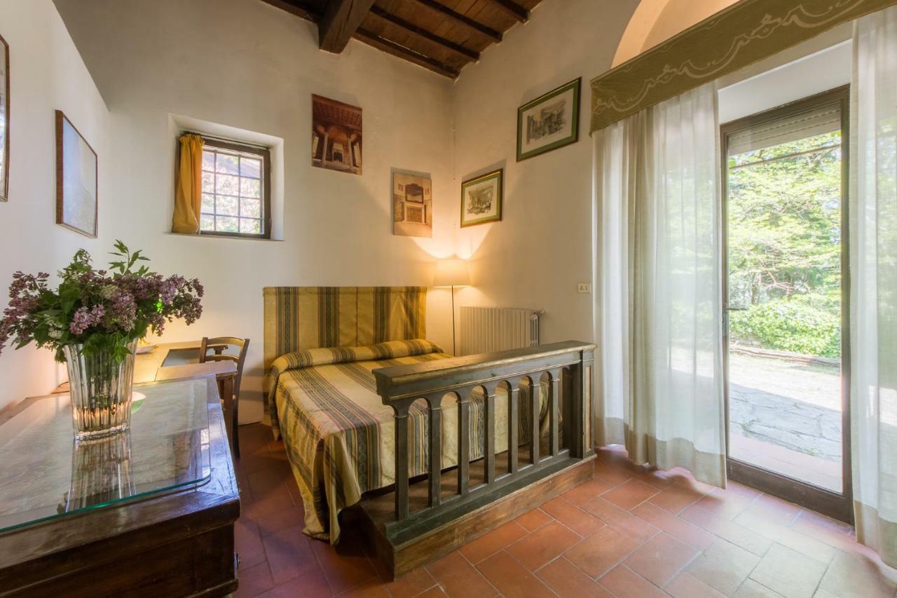 In Private Estate,shared Pool,parking,3km To Ponte Vecchio Florencia