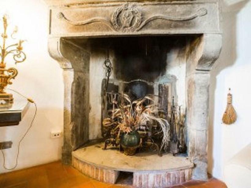 In Private Estate,shared Pool,parking,3km To Ponte Vecchio Florencia