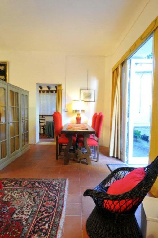 In Private Estate,shared Pool,parking,3km To Ponte Vecchio Villa Florencia
